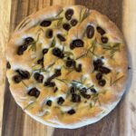 Focaccia (2 Round 10")